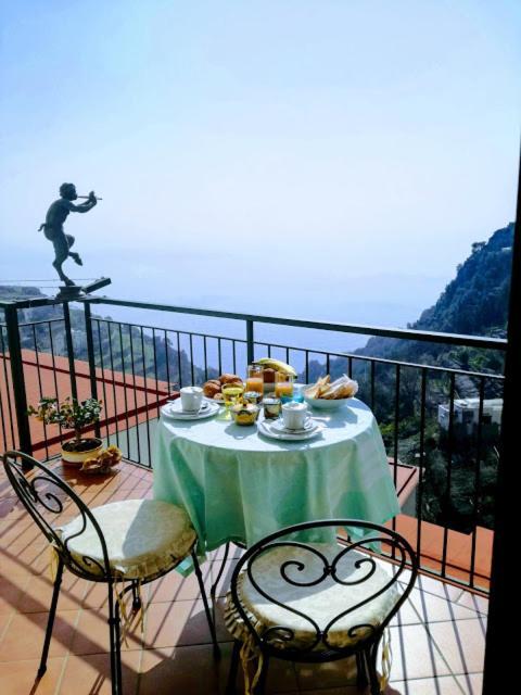 Domus Gaia Bed and Breakfast Amalfi Buitenkant foto